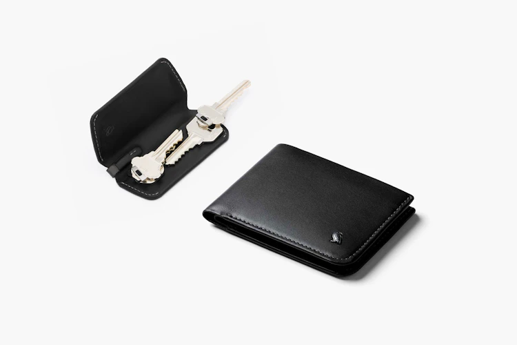 bellroy zip wallet with keys (Leather Bifold Zipper Wallet For Women & Men, RFID Blocking, Flat Note Section, Magnetic Coin Pouch, Holds 3-8 Cards) you can rest assured that nothing will fall out Bellroy Travel Folio Wallet |