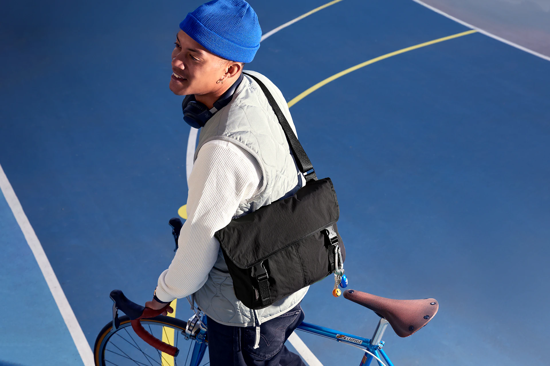 Cinch | Bucket Bags, Messengers and Totes | Bellroy