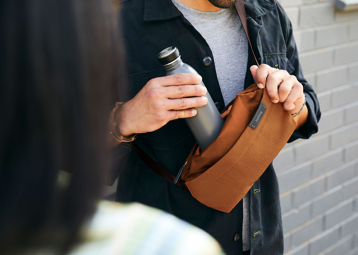 Sling Mini | ユニセックスのベルトバッグ、耐水性素材を使用 | ベルロイ