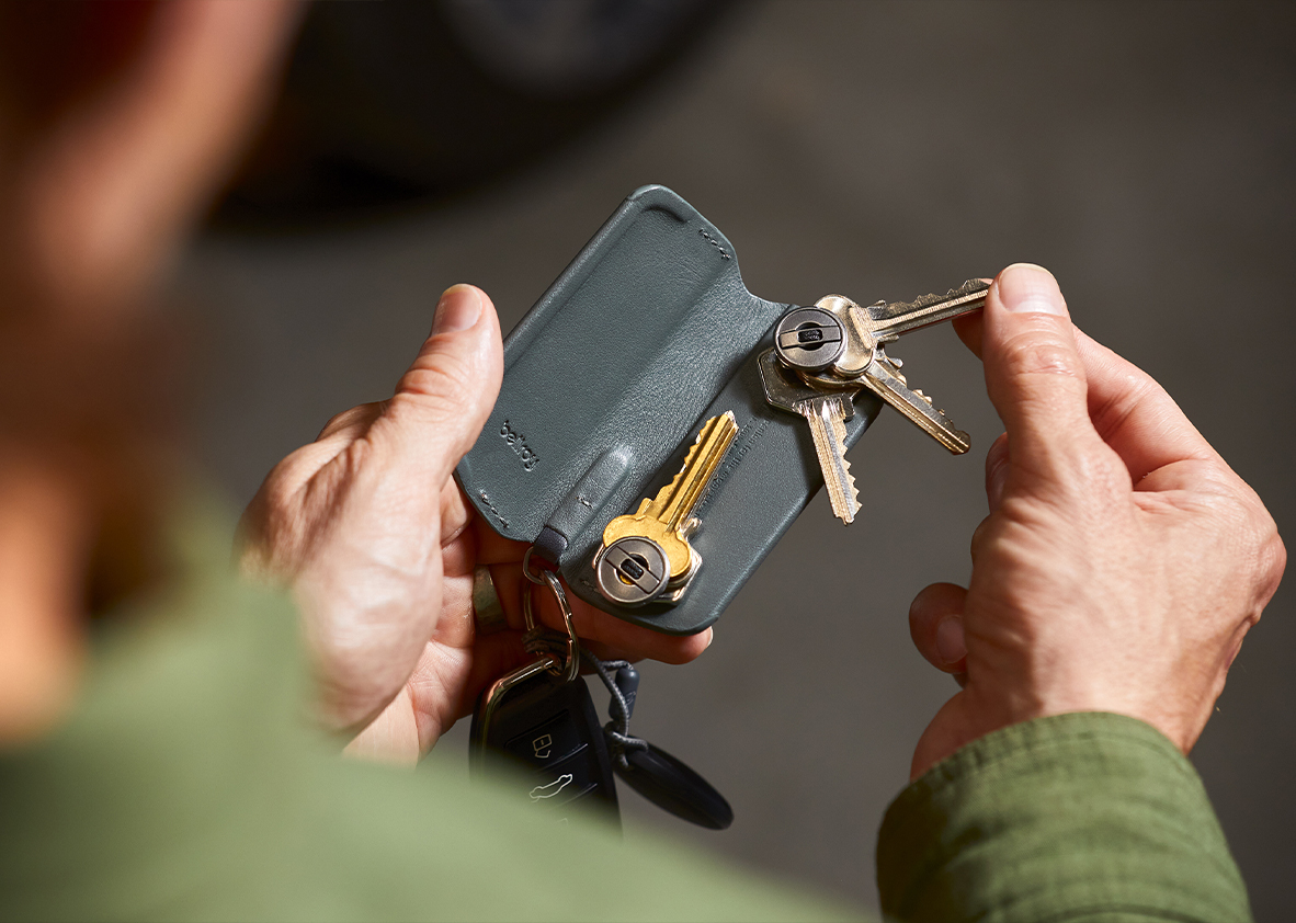 Key Cover | Slim Leather Key Holder, Organizer | Bellroy